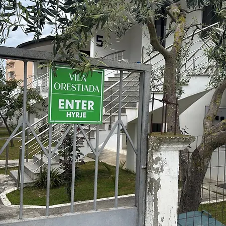 בית הארחה Orestiada *