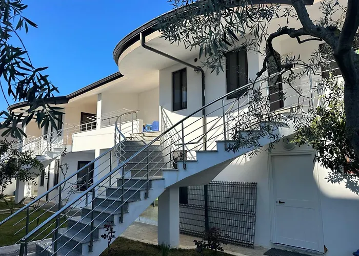 Orestiada Gasthuis Kavaje